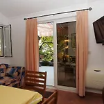 דירה Benussi דוברובניק